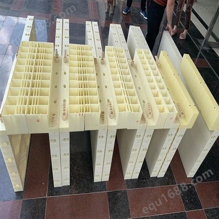塑料模板拼接 塑料模板生产工厂 塑料建筑模板 塑料模板定做 水沟现浇塑料模板