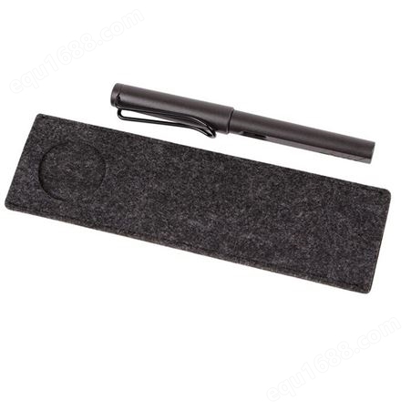 灰色毛毡笔套 笔筒 大小适中 方便携带 环保耐用美观