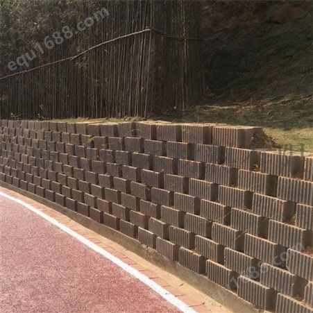 云科新型环保挡土墙 坡道河堤专用挡土砖 护坡砖